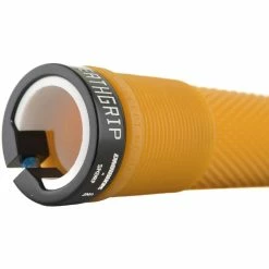 Poignées DMR Brendog Death Grip (sans Bride) 28 Poignées DMR Brendog Death Grip (sans Bride) -Rubans de cintre Soldes DMR Brendog Death Grip Flangless Bar Grips Gum DMR G BREN2 THICK GU 4