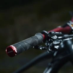 Poignée Nukeproof Horizon Race -Rubans de cintre Soldes Nukeproof Horizon Race Grip Bar Grips Black Red 0