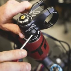 E.thirteen Base 35 Stem -Rubans de cintre Soldes ethirteen Base 35 stem 06